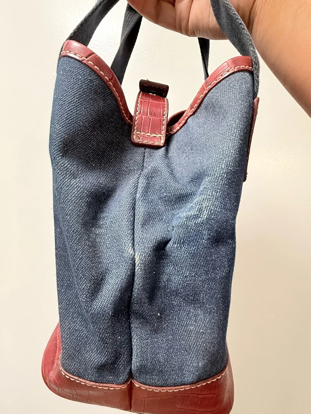 Y2K Tommy Hilfiger Navy and Burgundy Canvas Messenger Tote
